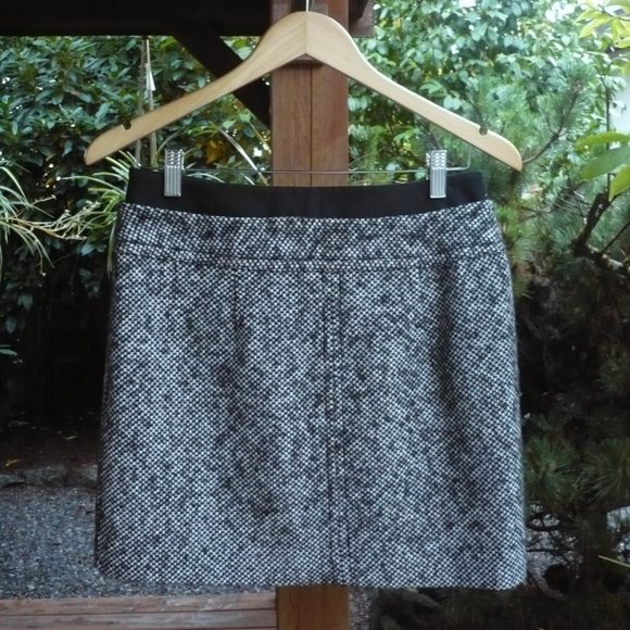 Vintage LOFT Thick Wool Blend Black Banded Waist Skirt 29W - Picture 2 of 12